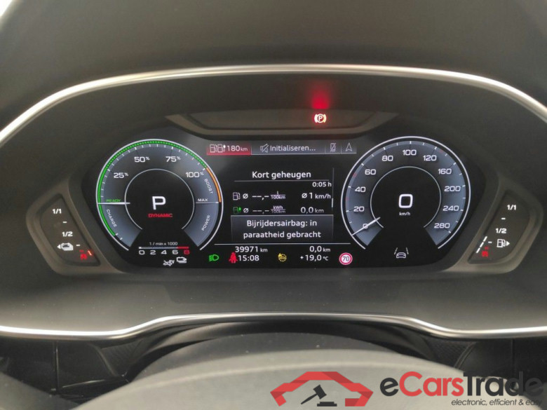 Audi Q3 Sportback 45 TFSI e S tronic S Line 5d #6