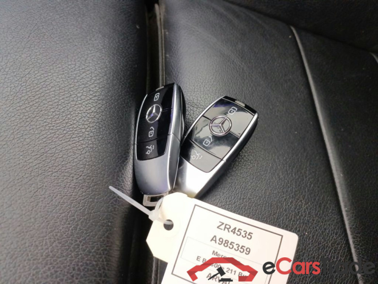 MERCEDES CLASSE E BREAK (S213) - 2021 E 300 e 211 PHEV Business Solution 5d #4