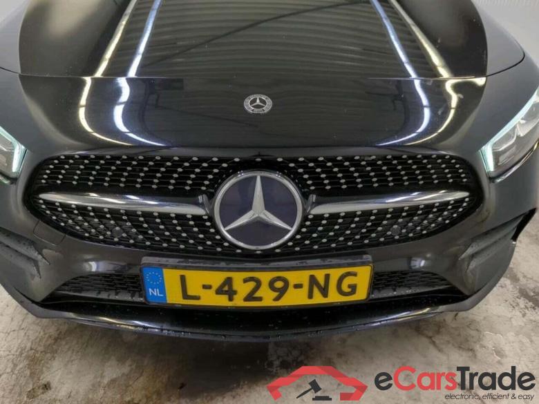 MERCEDES-BENZ A-klasse 250 e Bns Sol. AMG #4