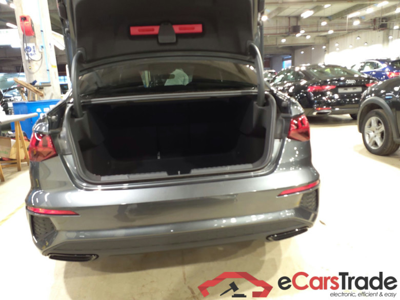 AUDI A3 SEDAN - 2020 35 TFSI S line S tronic #2