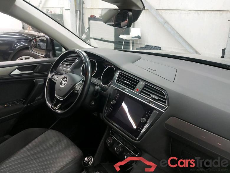 VOLKSWAGEN - VW  TIGUAN ALLSPACE TSI ACT 150PK Comfortline With App Connect & Rear View & Park Assist & Trailer Towing Hook * PETROL * #3