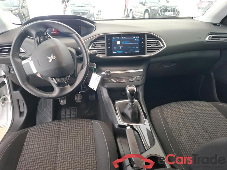 PEUGEOT 308 / 2017 / 5P / Berline PureTech 110 S&S ACTIVE PACK #5 PEUGEOT 308 / 2017 / 5P / Berline PureTech 110 S&S ACTIVE PACK #5