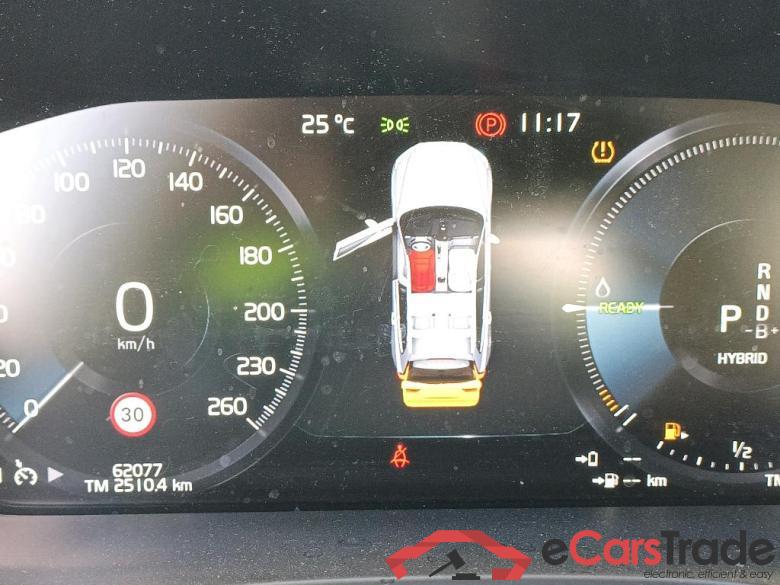 VOLVO XC60 / 2017 / 5P / todoterreno 2.0 T6 AWD Recharge R-Design Exp Auto #5