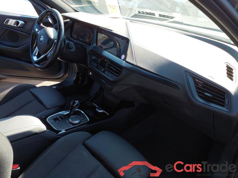 BMW Serie 1 118i iA 136ch Sport edition #5 BMW Serie 1 118i iA 136ch Sport edition #5