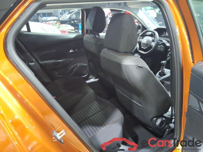 PEUGEOT 2008 1.2 PURETECH 74KW S-S ACTIVE PACK #5 PEUGEOT 2008 1.2 PURETECH 74KW S-S ACTIVE PACK #5