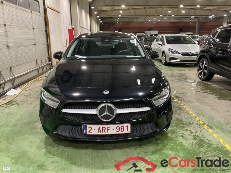 MERCEDES-BENZ A-CLASS LIMOUSINE 2.0 A 180 D BUSINESS SOLUTION DCT #2
