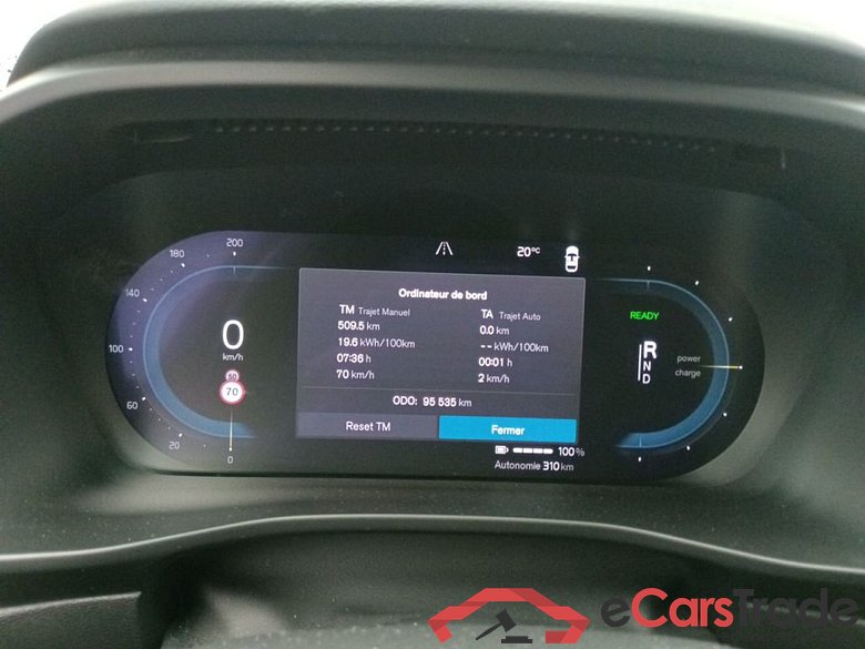 VOLVO E-XC40 - 2022 69 kWh 231hp FWD Recharge Plus 5d #6