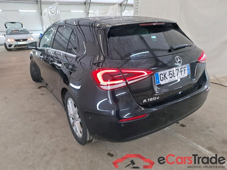 MERCEDES-BENZ Classe A Compact / 2018 / 5P / Berline A 180 d Business Line 8G-DCT #2