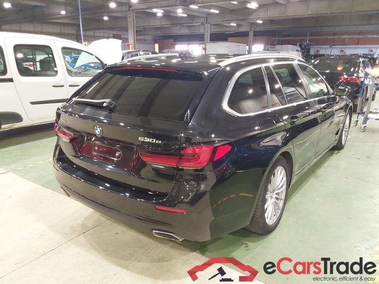 BMW 5 SERIES TOURING 2.0 530E 170KW XDRIVE AUTO TOURING #4