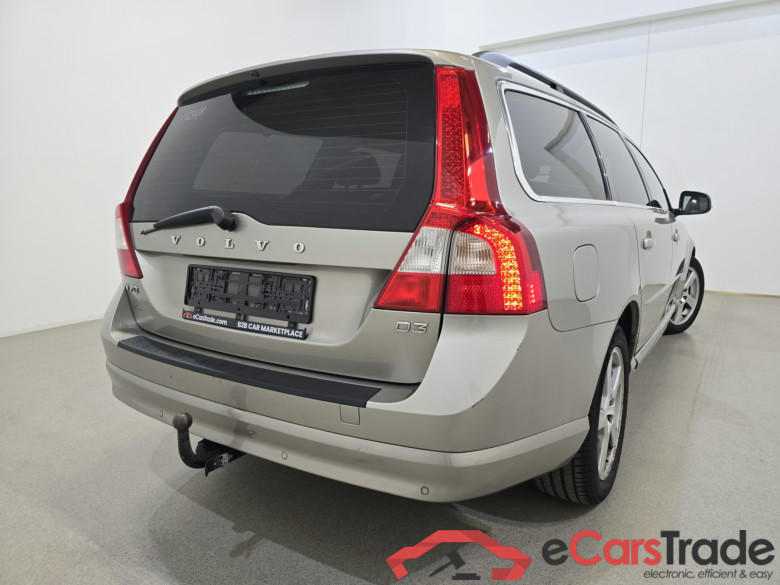 Volvo V70 2.0d D3 Navi Leather Klima PDC ... #4
