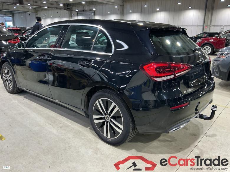 MERCEDES-BENZ CLASS A (W177) A 250 e PHEV Business Solution #3