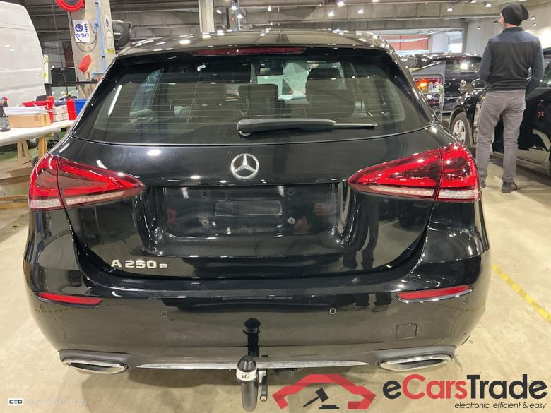 MERCEDES-BENZ CLASS A (W177) A 250 e PHEV Business Solution #5
