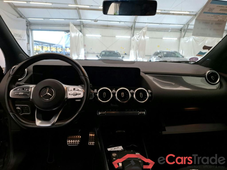 MERCEDES-BENZ GLA / 2020 / 5P / SUV 1.3 GLA 250 e AMG LINE DCT #5