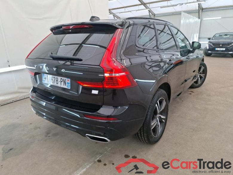 VOLVO XC60 / 2017 / 5P / SUV Recharge T6 340 Geartronic 8 R-Design #3