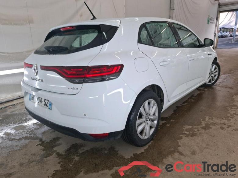 Megane IV Berline 5 ptes. Société Air Nav 1.5 dCi 115CV BVM6 E6d #3