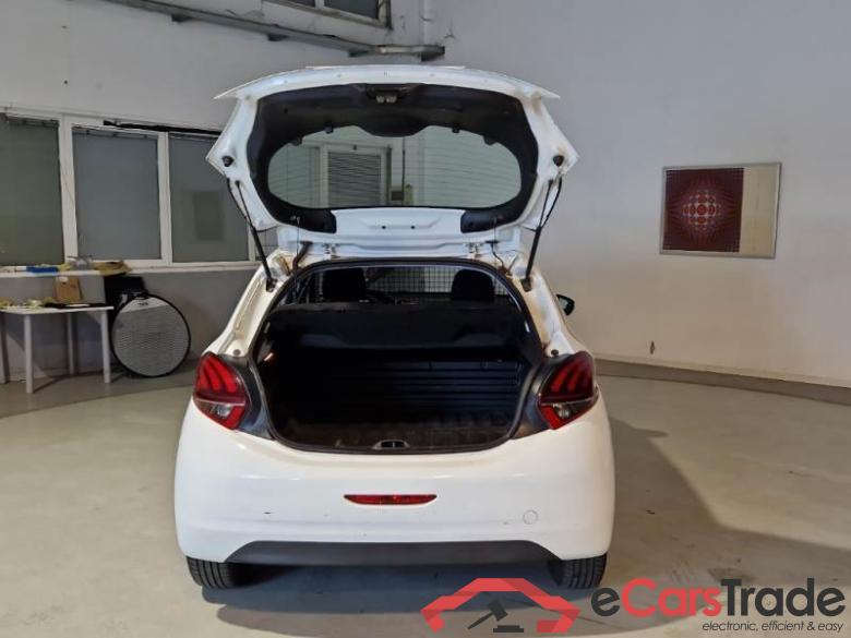PEUGEOT 208 / 2015 / 5P / Berlina Van Active BlueHDi 75cv #5