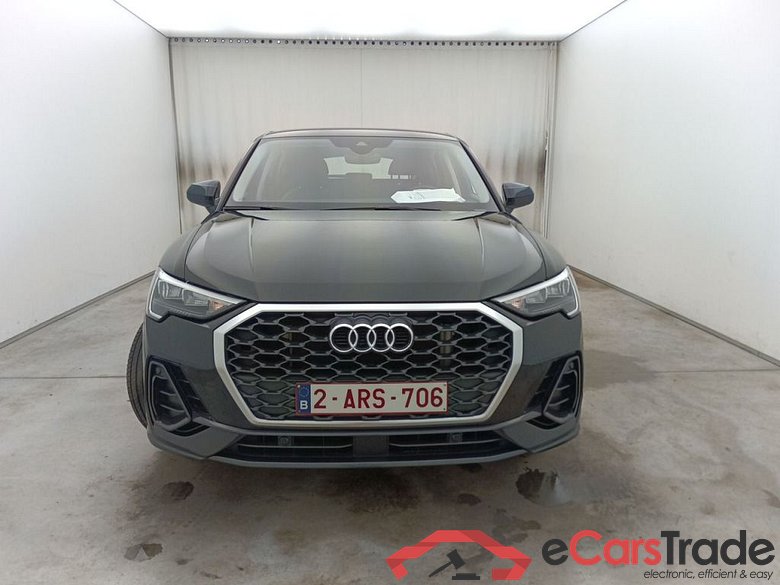 Audi Q3 Sportback 45 TFSI e S tronic 5d #5