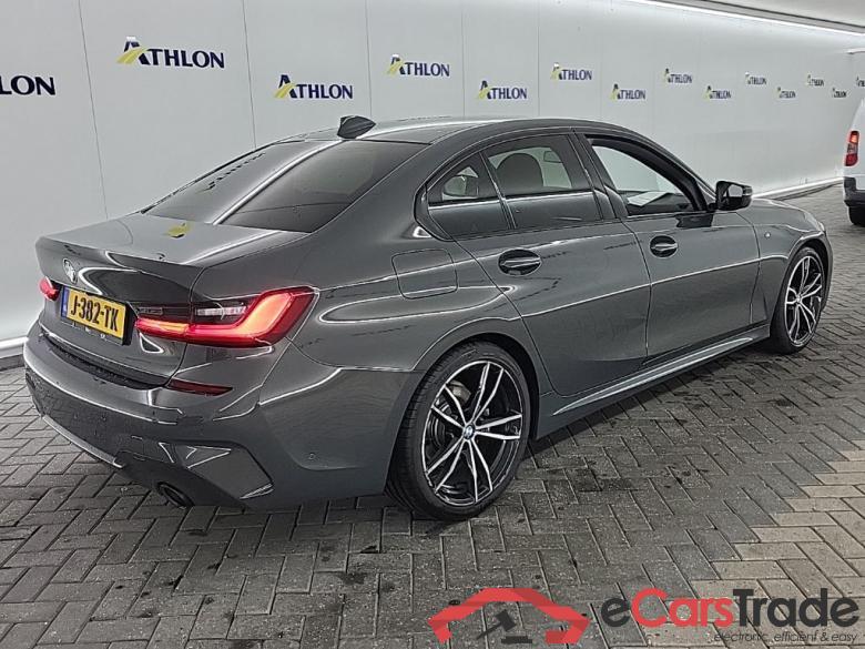 BMW 3 Serie Sedan 318iA 4D 115kW #3