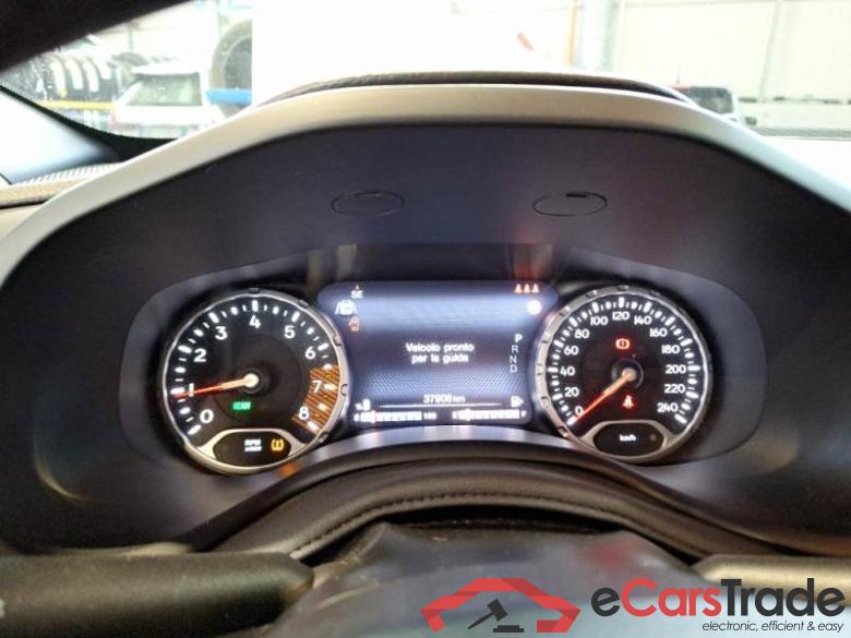 JEEP RENEGADE / 2018 / 5P / SUV 1.5 T4 MHEV 130CV LIMITED DDCT #4