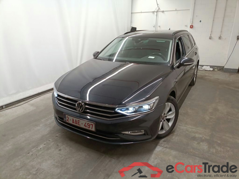 Volkswagen Passat Variant 2.0 TDI 90kW DSG Style Business 5d #1
