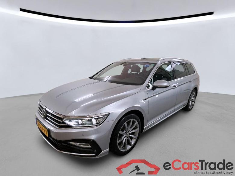 VOLKSWAGEN Passat Variant 110 kW #1