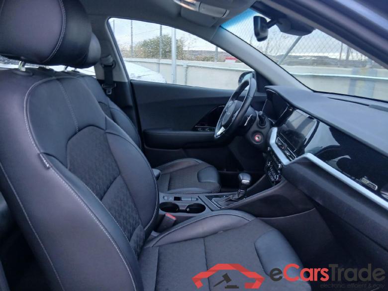 KIA Niro / 2019 / 5P / crossover 1.6 GDi PHEV 104kW (141CV) Drive #6