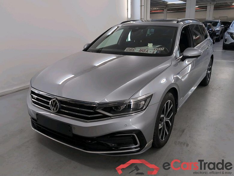 VOLKSWAGEN PASSAT VARIANT 1.4 TSI MSQ VARIANT GTE BUSINESS