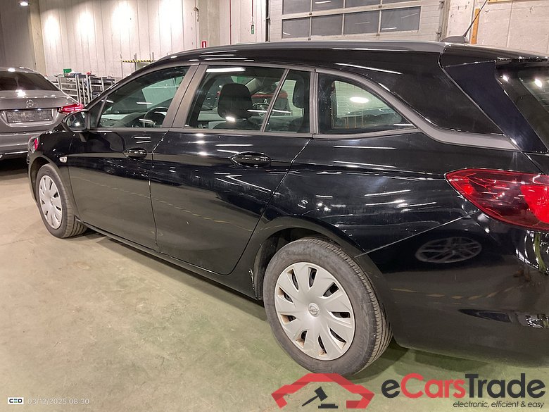 OPEL ASTRA SPORTS TOURER DIESEL - 2 1.5 Turbo D Edition S-S #3