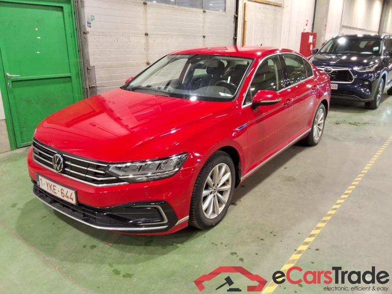 VOLKSWAGEN PASSAT GTE - 2020 1.4 TSI PHEV GTE DSG #1