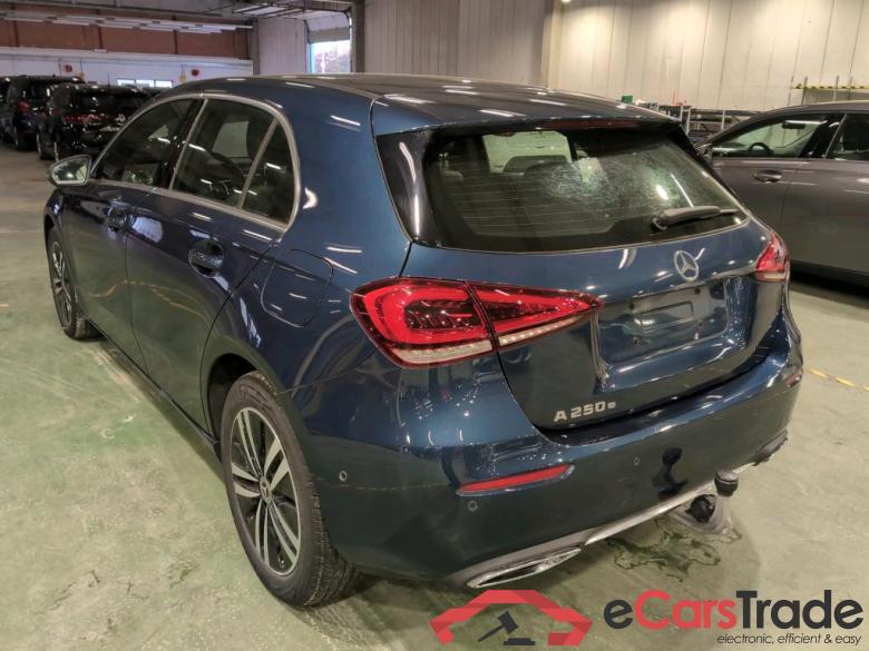 MERCEDES-BENZ CLASS A (W177) A 250 e PHEV Business Solution #3