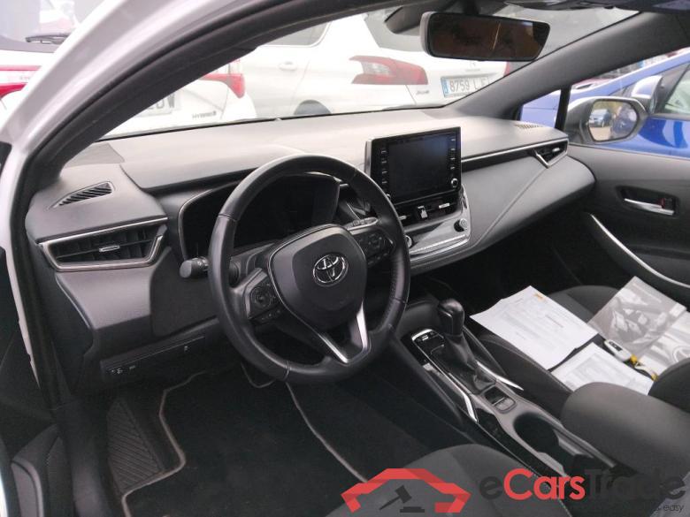 TOYOTA Corolla 1.8 125H ACTIVE TECH E-CVT #3