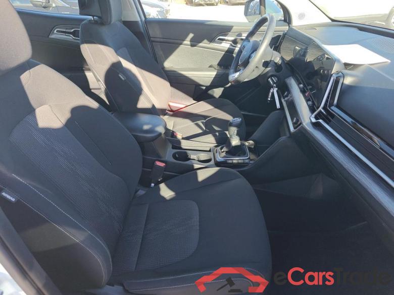 KIA Sportage / 2022 / 5P / todoterreno 1.6 T-GDi 110kW (150CV) Drive 4x2 #6
