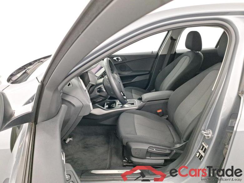 BMW 1 SERIES HATCH 1.5 116IA (80KW) #5