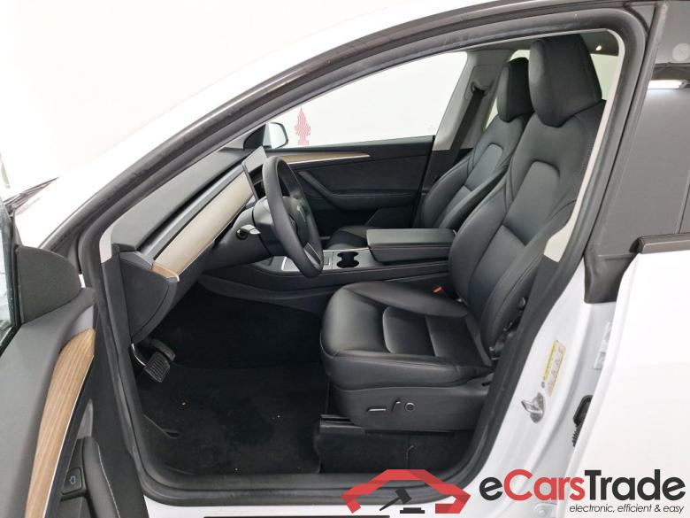 TESLA MODEL Y BEV AUTO RWD #5