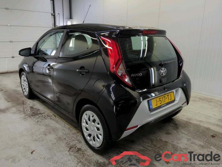 TOYOTA Aygo 1.0 VVT-i x-play #6