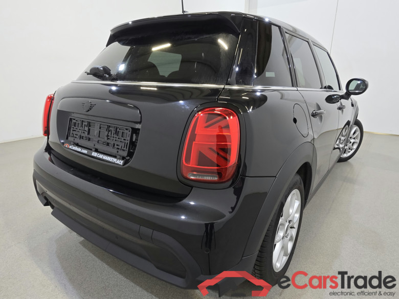 Mini Cooper Facelift 1.5i 136Hp Aut. LED-Xenon Virtual Ambient Navi 1/2 Sport-Leather KeylessGo Klima PDC ... #4