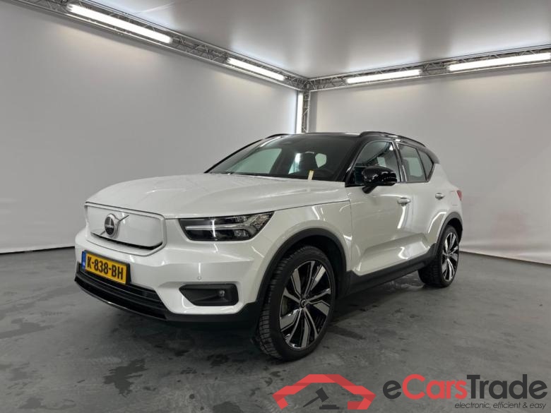 VOLVO XC40 Recharge P8 AWD R-Design