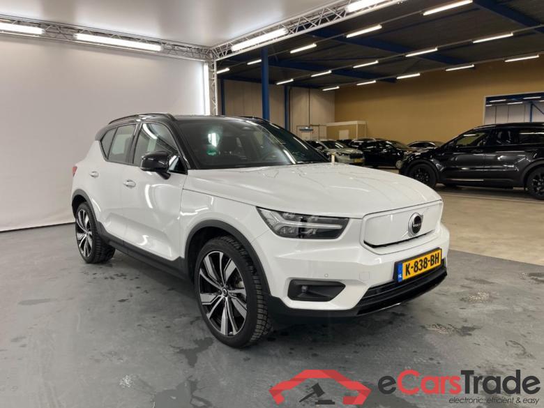 VOLVO XC40 Recharge P8 AWD R-Design #2