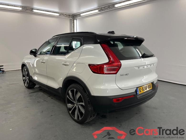 VOLVO XC40 Recharge P8 AWD R-Design #3