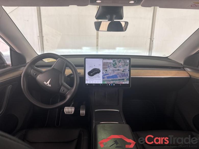 TESLA Model Y / 2020 / 5P / SUV Performance Dual Motor AWD #6