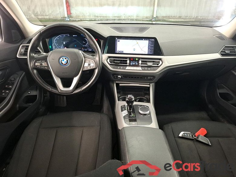 BMW 330e Plug-In Hybrid Aut. LED-Xenon LC-Pro Navi-Pro KeylessGo Camera Klima PDC ... #6