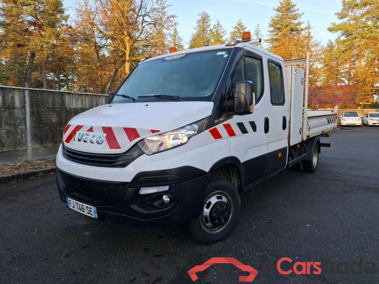 IVECO Daily VU 4p Châssis double cabine 2.3 35S14A8 D 4100 LEAF