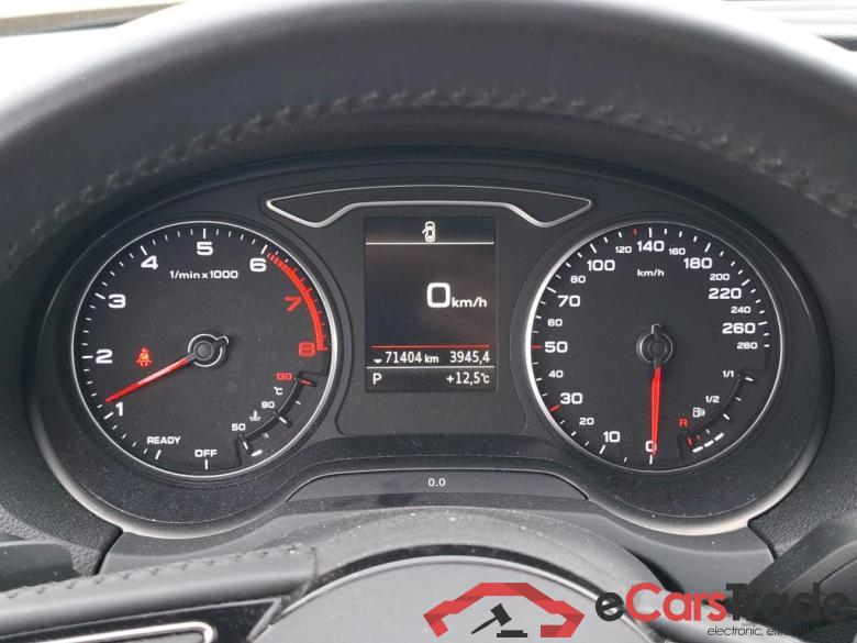 AUDI A3 Sportback / 2016 / 5P / Berline 35 TFSI 150 COD S TRONIC BUSINESS LINE #6