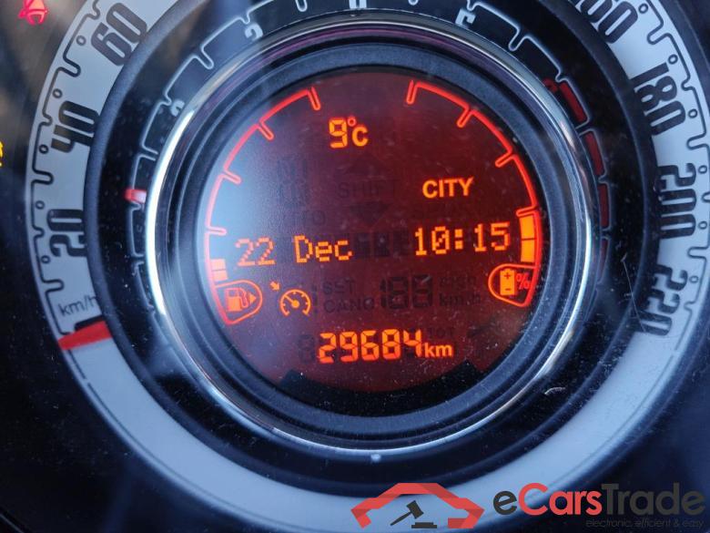 FIAT 500 / 2015 / 3P / berlina con portón Red 1.0 Hybrid 51KW (70 CV)(SP)(SL) (AC4) #5