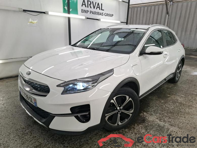 KIA XCeed / 2019 / 5P / Crossover 1.6 GDI ISG ISG PHEV ACTIVE BUS DCT6