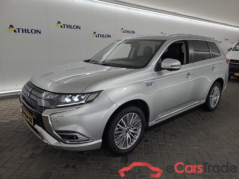MITSUBISHI Outlander PHEV Intense+ 5D 165kW uitlopend