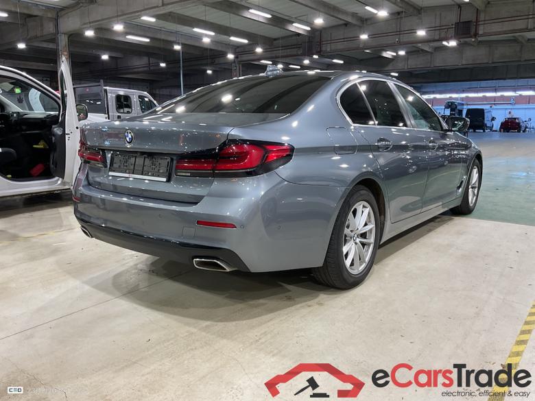 BMW 5-serie 2.0 520D 120KW AUTO #4
