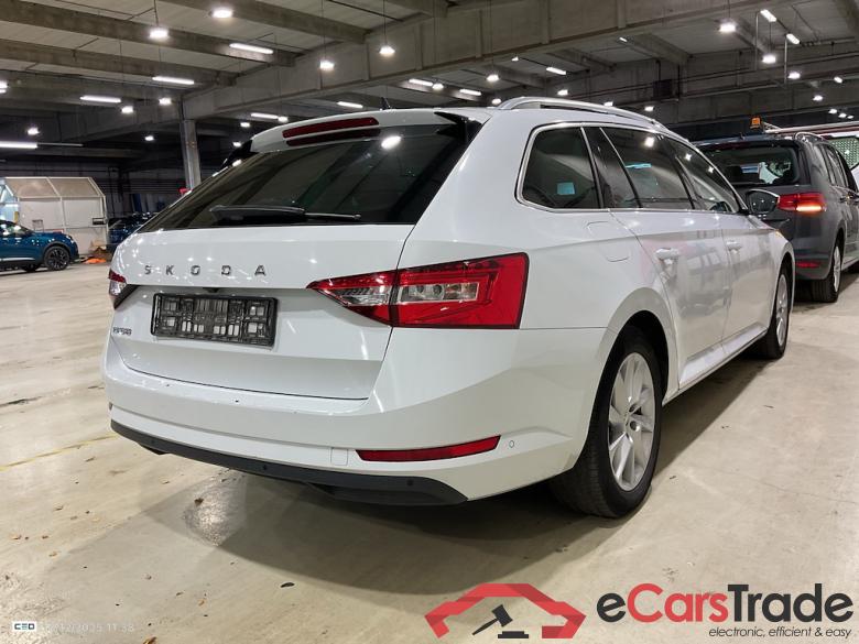 SKODA SUPERB COMBI 2.0 CRTDI 110KW CLEVER+ #4