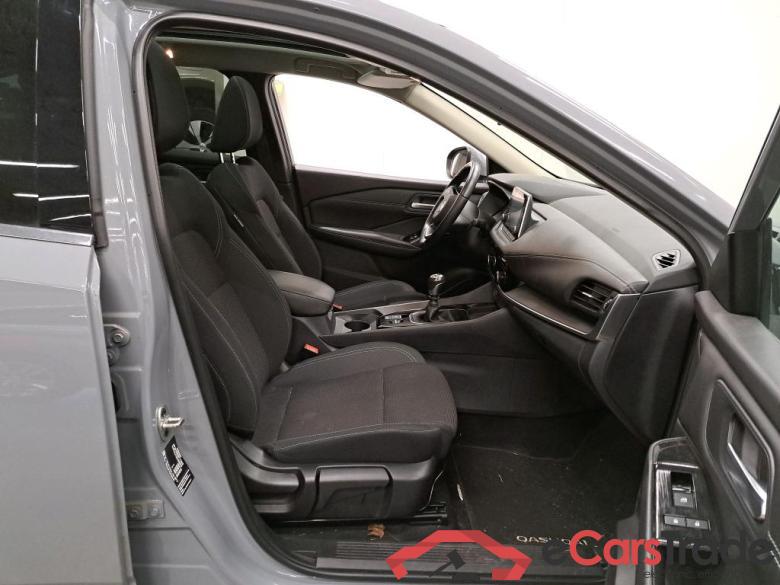 NISSAN - NIS QASHQAI MHEV 140PK Acenta Pack Design & Trailer Hook  * PETROL HYBRID * #3