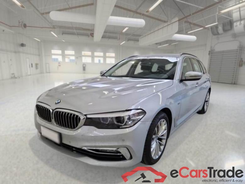 BMW SERIE 5 / 2016 / 5P / STATION WAGON 520D XDRIVE LUXURY AUTO TOURING